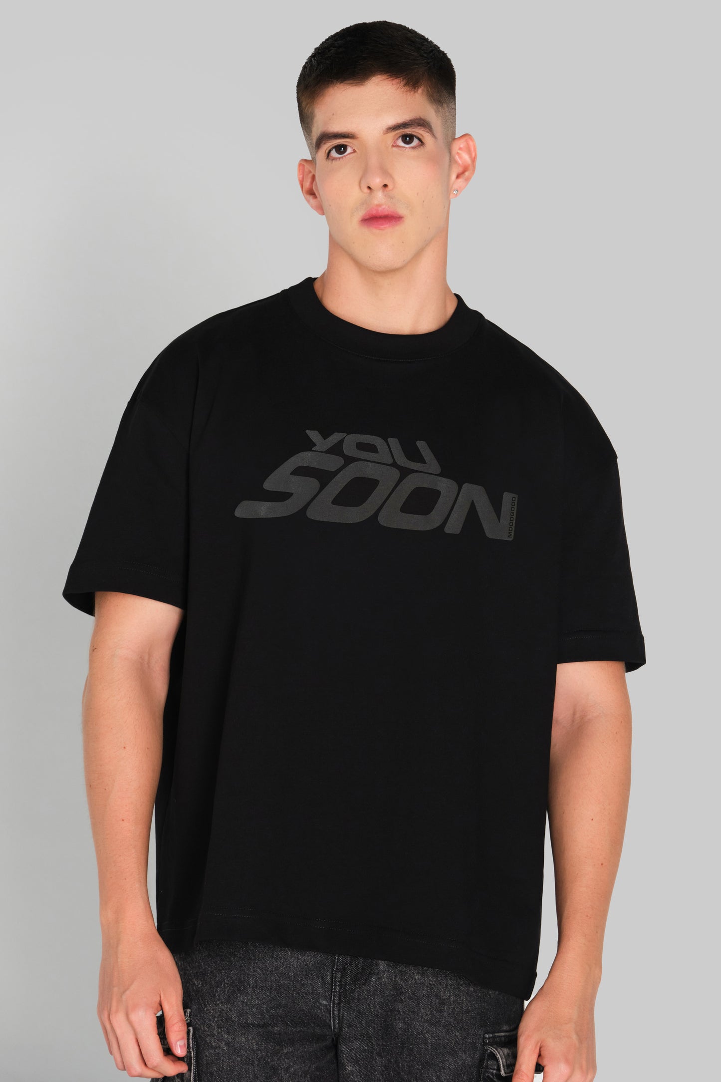 Tshirt Boxy Negra YOU SOON